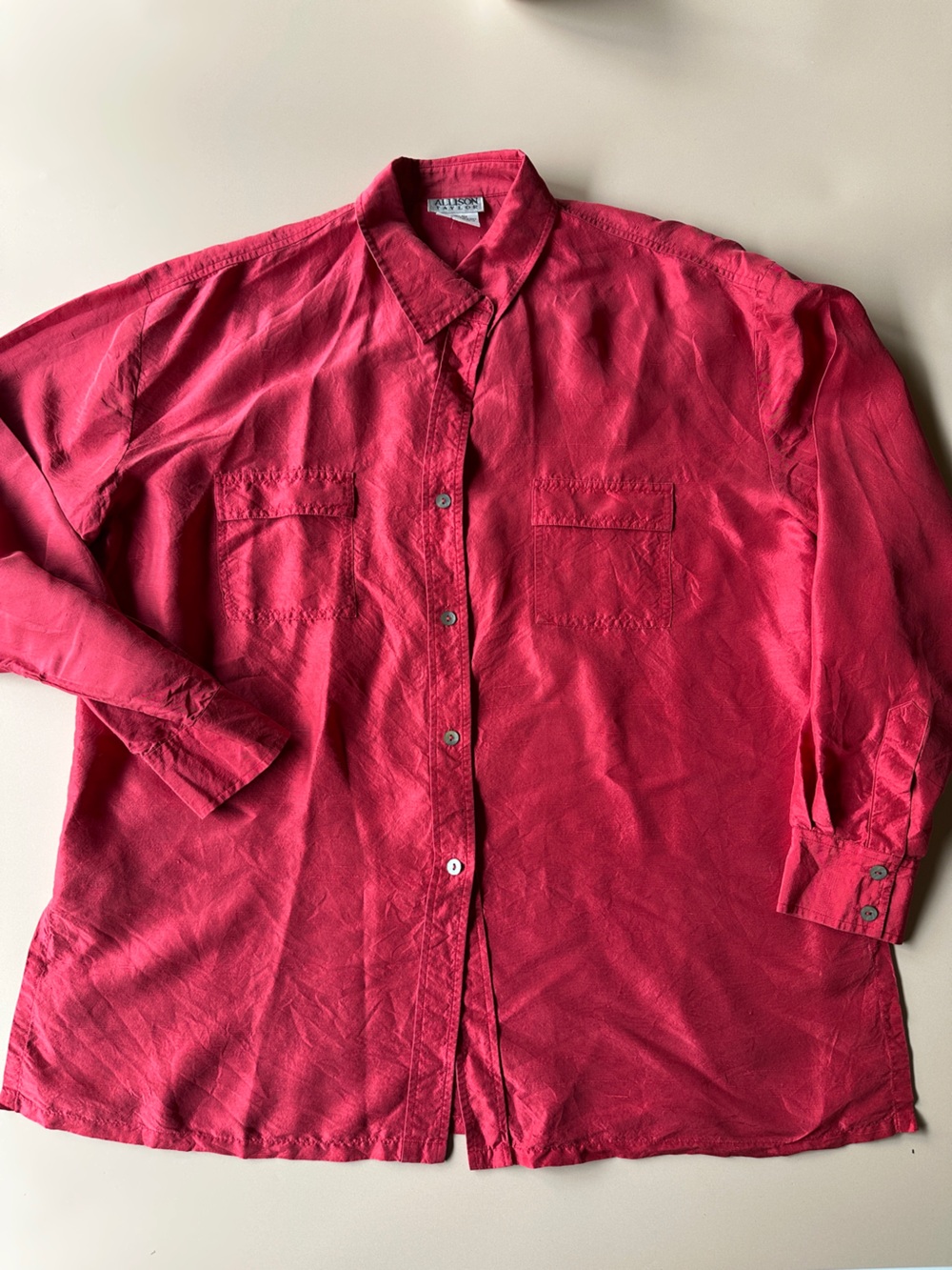 Allison Taylor Scarlet 100% silk Casual Button-Down Shirt